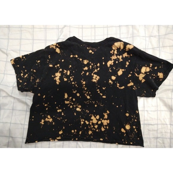 New Friends Size Medium Crop Top Tee HOW YOU DOIN? TV Show Black Tye Dye Bleach - Picture 3 of 3